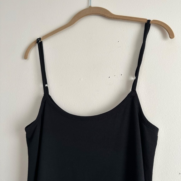 Bleusalt‎ • The Shorter Slip Dress in Black - Picture 4 of 7